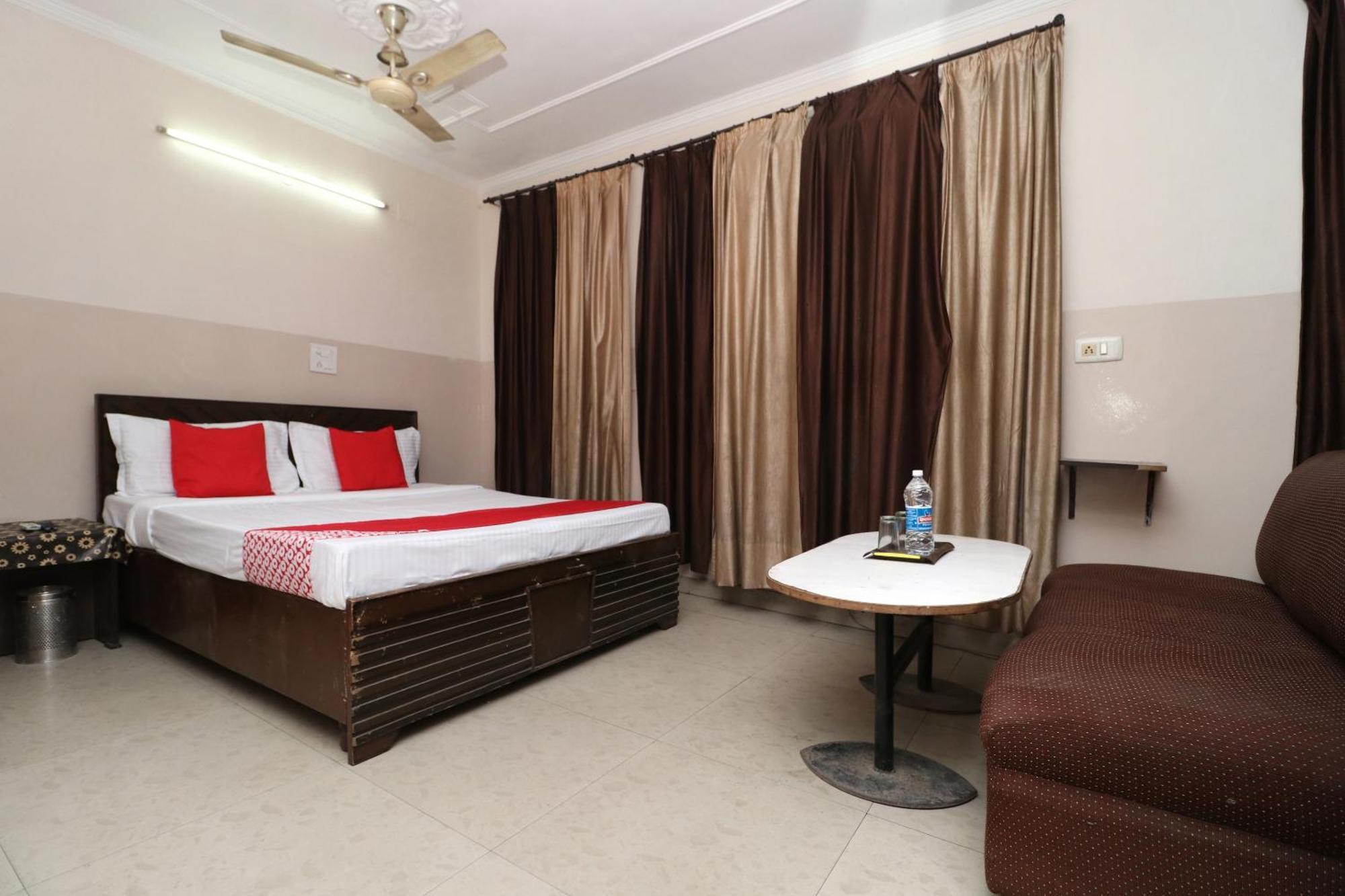 Hotel O Ashoka Residency Chandīgarh Εξωτερικό φωτογραφία